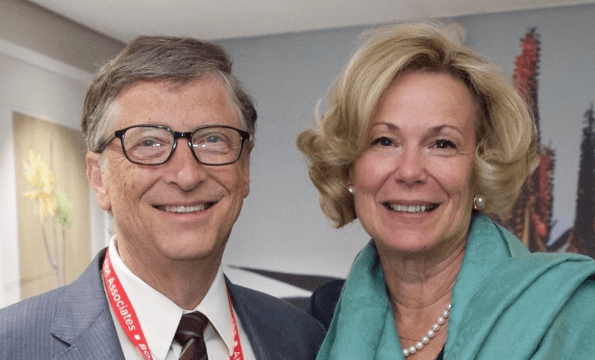 Dr. Birx Helped Bill-Gates-and-Clinton Backed Pharma Company Distribute PHONY Drugs & Vaccines While FBI Was Investigating the Criminal Cartel