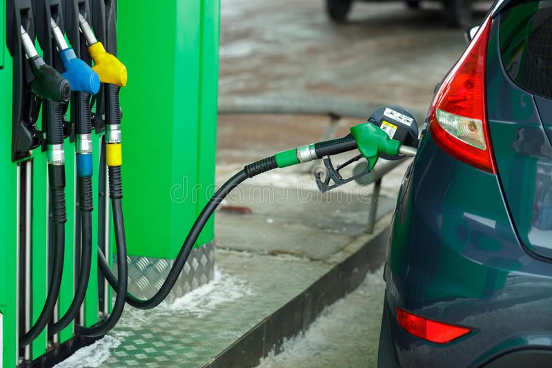 Motorists about to benefit greatly from the global oil price volatility