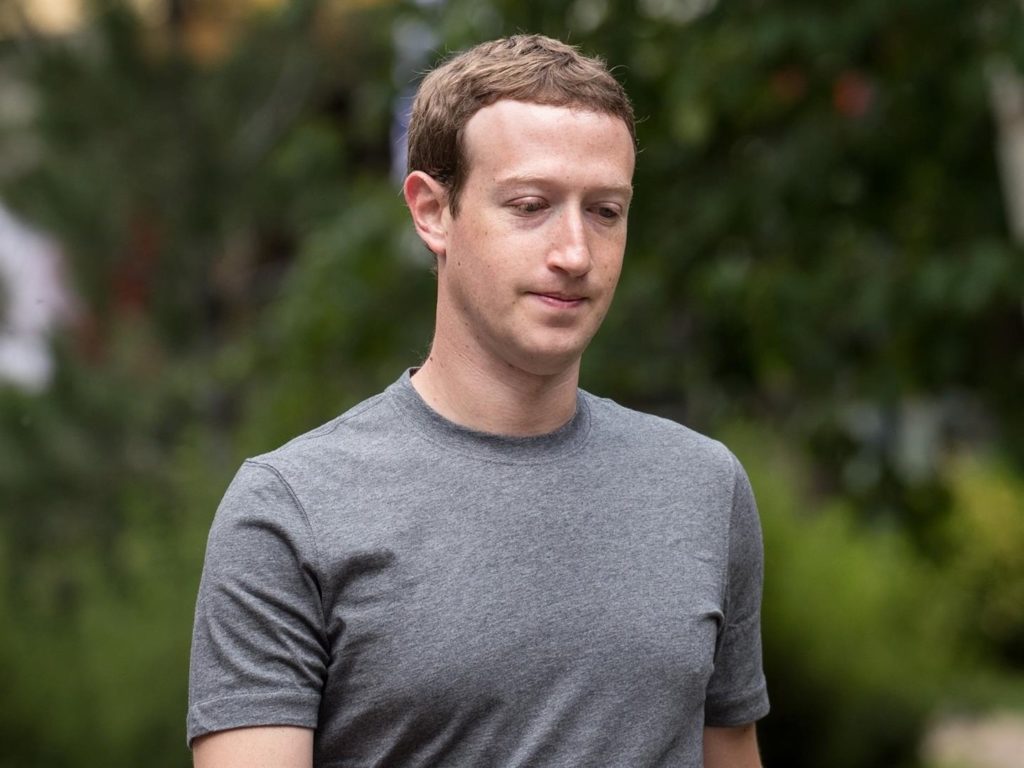 Mark Zuckerberg has lost R120 billion as Coca-Cola halts all social media advertising for 30 days