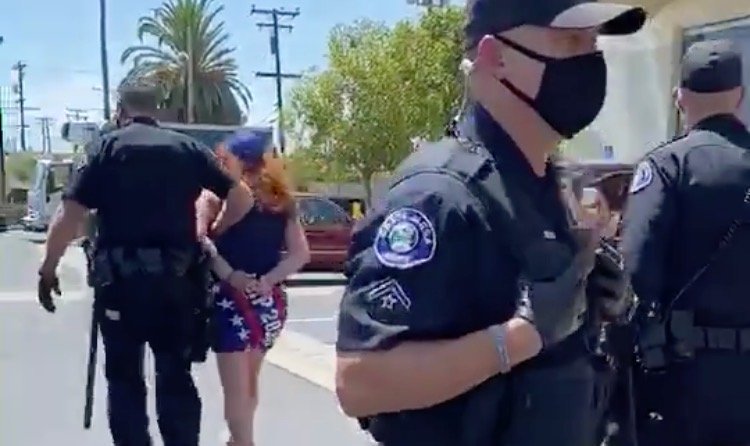 Multiple People Arrested For Not Wearing Masks in OC Grocery Store – Store Manager Locked Them in and Called Police! (VIDEO)