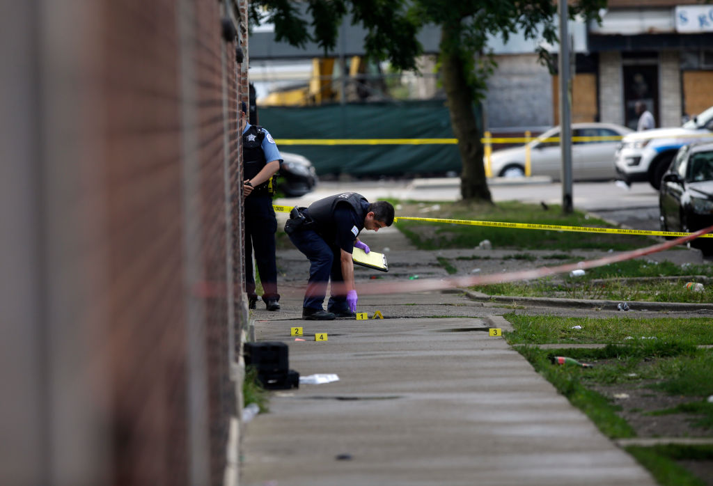 8 Dead, at Least 19 Wounded in Weekend Shootings Across Chicago: Police