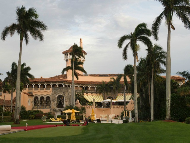 Police: Fleeing Teens Jumped Mar-a-Lago Wall; AK-47 Found in Backpack