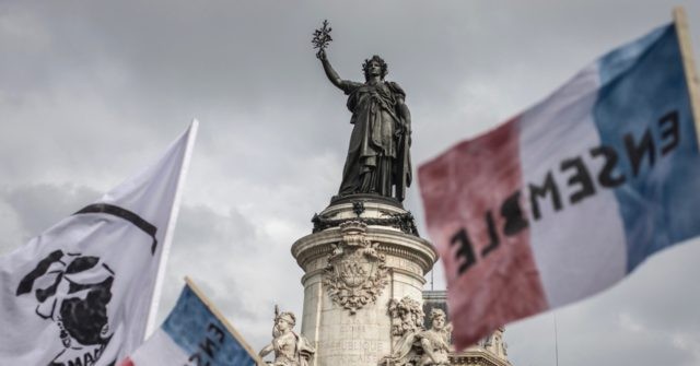 Protesters Demand Migrant Amnesty in Paris Despite Migrant Terror Attack
