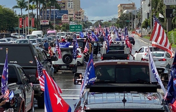 Miami PD Estimates More Than 30,000 Cars Participated in Anti-Communist, Latinos For Trump Caravan in South Florida (VIDEO)