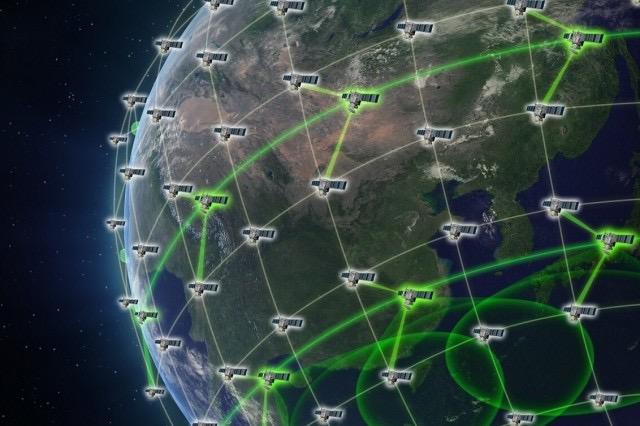"Catastrophic Collisions" - NASA Warns About New 5G Satellite Constellation