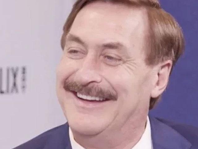 Mike Lindell Talks with CBN News About New Social Media Venture: 'Once Again, One Nation Under God'