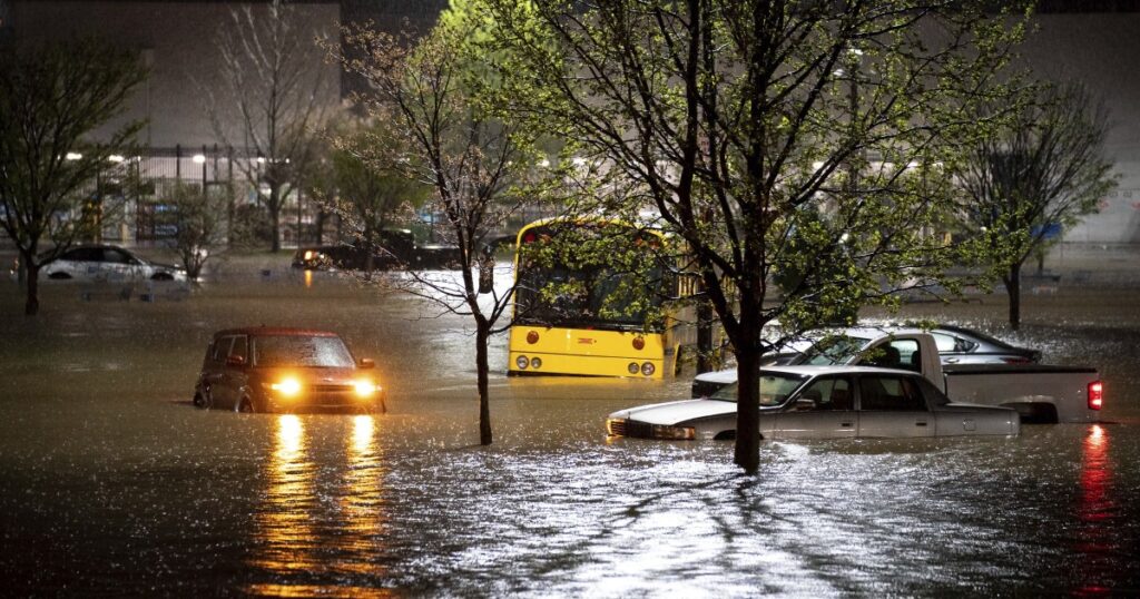 Nashville floods kill at least four, 130 people rescued