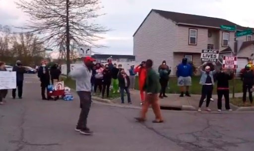 VIDEO: Black Lives Matter Militants Threaten Police Assassinations, ‘They Shoot Us, We Shoot Them’