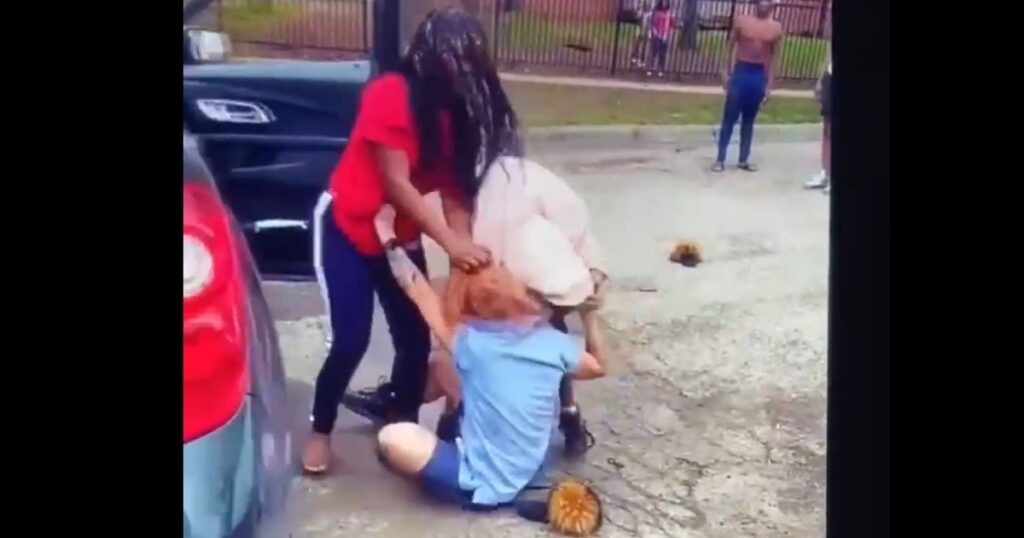 VIDEO: Postal Worker Attacked, Beaten By Black Women In Search Of Biden Stimulus Money