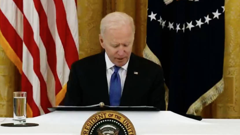 Back to the Binder… Biden Starts Entire Cabinet Meeting from Written Notes, Media Rushed from Room