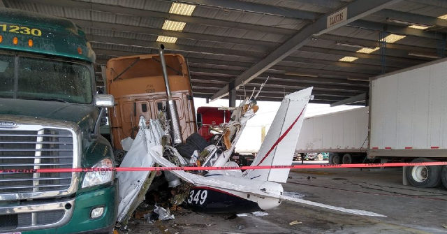 Mexican Charter Flight Carrying COVID Vaccine Tourists Crashes en Route to Texas