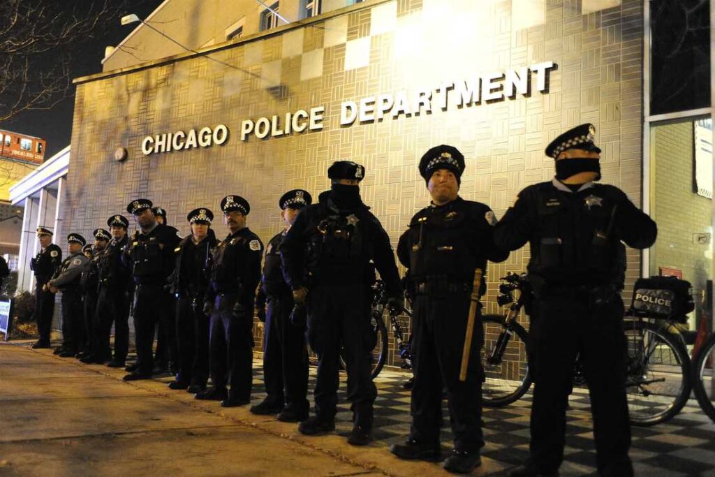 At Least 18 Chicagoans Shot in Less Than 18 Hours; 3 Dead