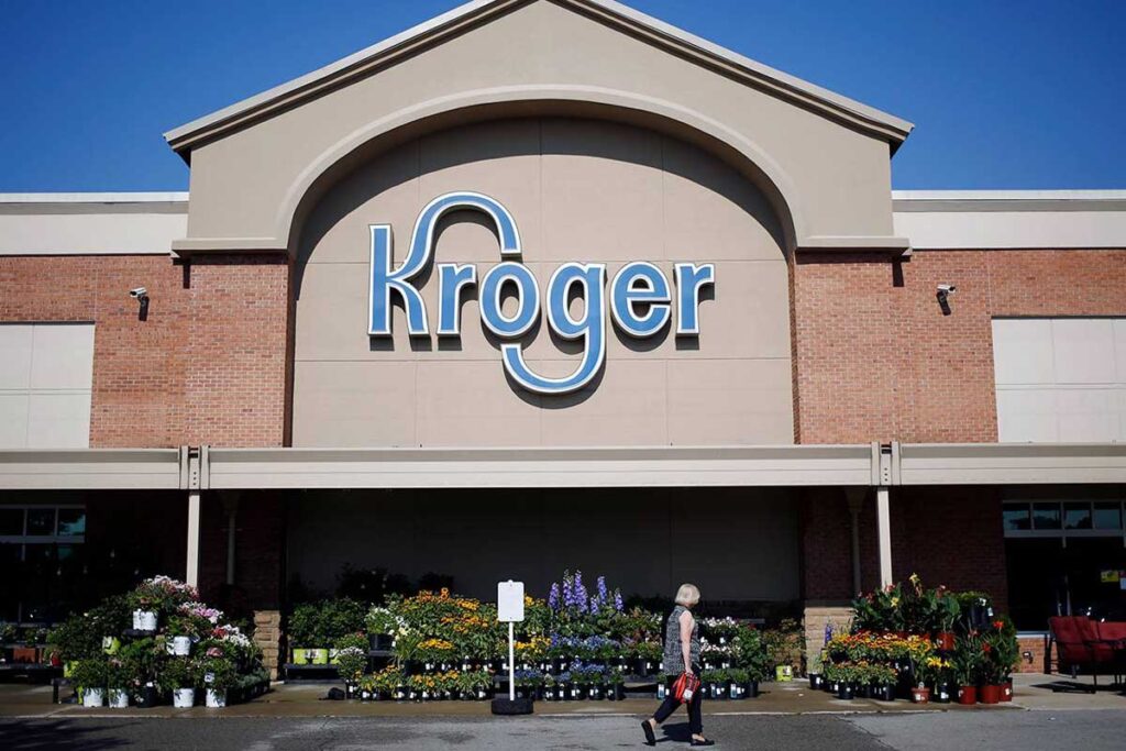 Giveaway: Kroger to offer $1M prizes, a year of free groceries to get COVID-19 vaccinations