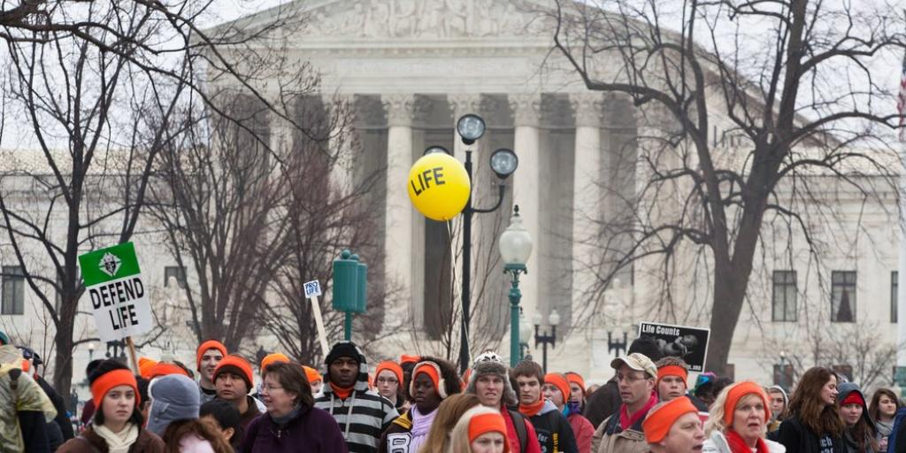BREAKING: Supreme Court to decide on Mississippi’s 15-week abortion ban, could overturn Roe v. Wade