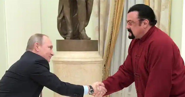 Actor Steven Seagal Joins Pro-Kremlin Party, Proposes Tougher Laws for Russian Businesses