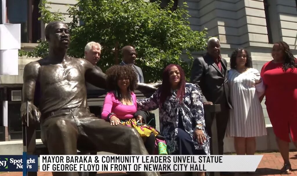 700 Pound Bronze George Floyd Statue Unveiled at Newark City Hall in Time for Juneteenth Celebrations (VIDEO)