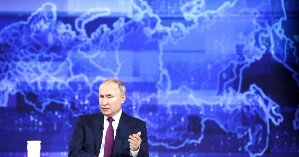 Putin: Russia could sink United Kingdom warship without triggering 'world war'
