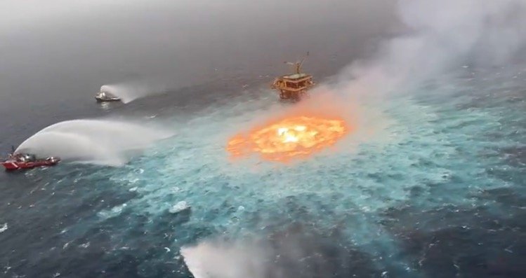 ‘Ocean on Fire’ – Gas Leak From Underwater Pipeline Sparks Blaze West of Mexico’s Yucatan Peninsula (VIDEO)