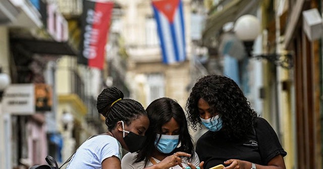 Cubans Debut Clandestine App to Organize Protests