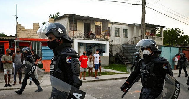 Cuba: Police Threaten Hospitalized Teen Shot in Protests