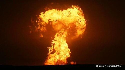 Watch: Powerful Explosion Rocks Azerbaijan's Umid Gas Field In Caspian Sea