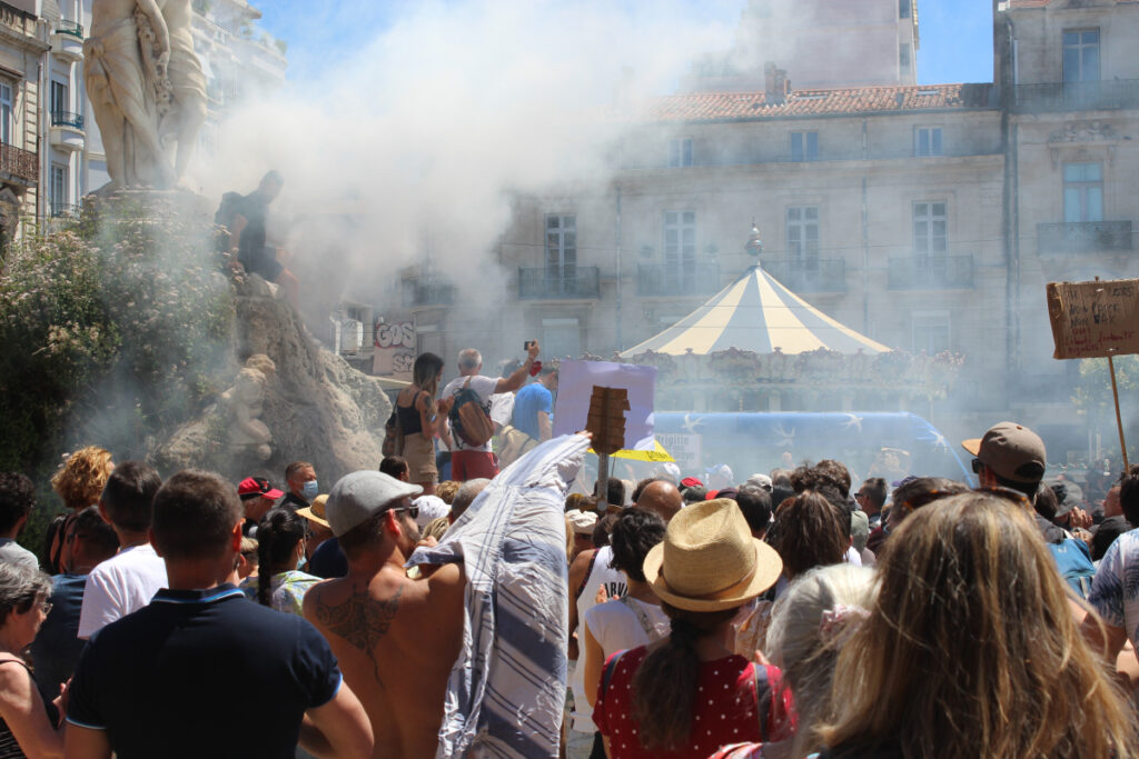 FRANCE RISES UP AGAINST THE NEW FASCISM