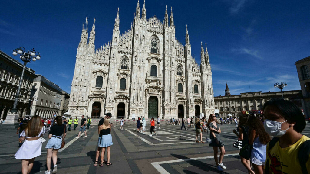 Italy makes Covid-19 'Green Pass' mandatory for restaurants, public transport