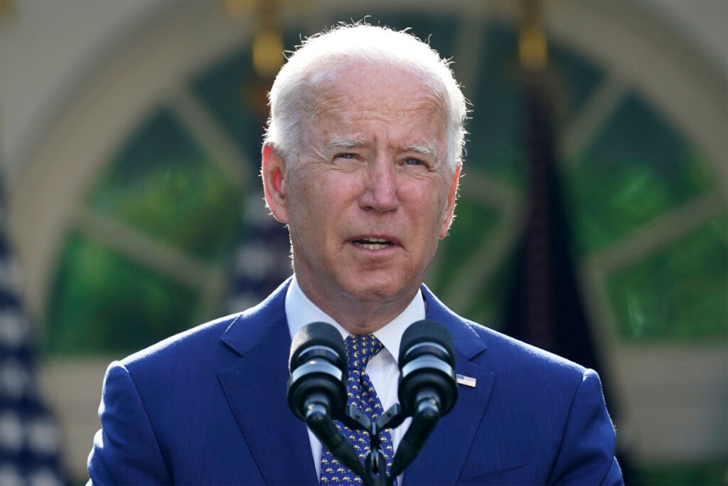 Biden awards medal to cops at Capitol riot, likens them to brave high school brawlers