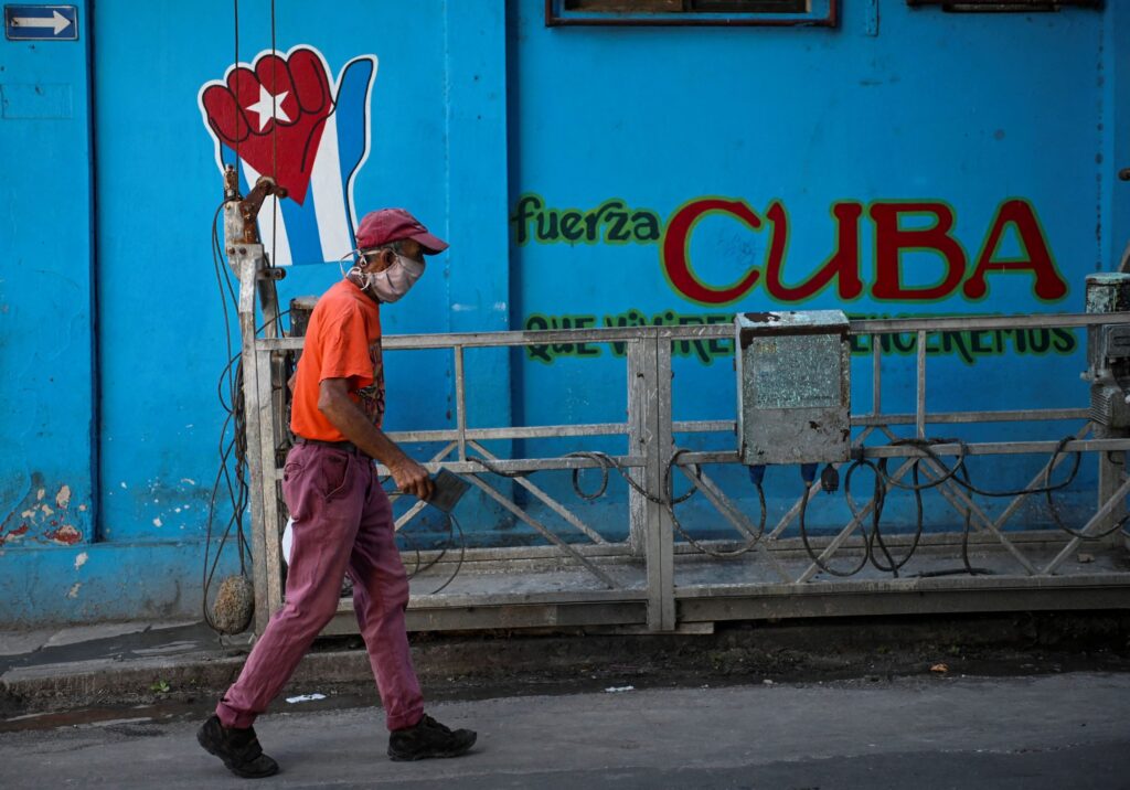 Cuba Makes It Illegal to Criticize Government on Social Media
