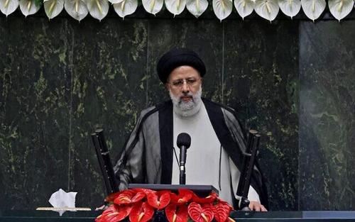 Iran's New Hardline President Sworn In, Vows 'Resistance' To "Arrogant" West