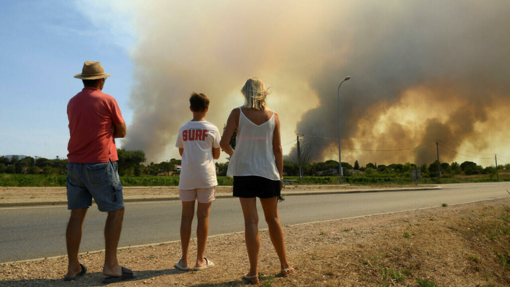 As winds diminish, hope grows for French firefighters battling Riviera blaze