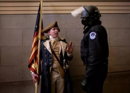 WOW! After 7 Months FBI Dirtbags Stalk and Arrest Trump Supporter and “Insurrectionist” Dressed as George Washington for Walking into US Capitol on Jan. 6