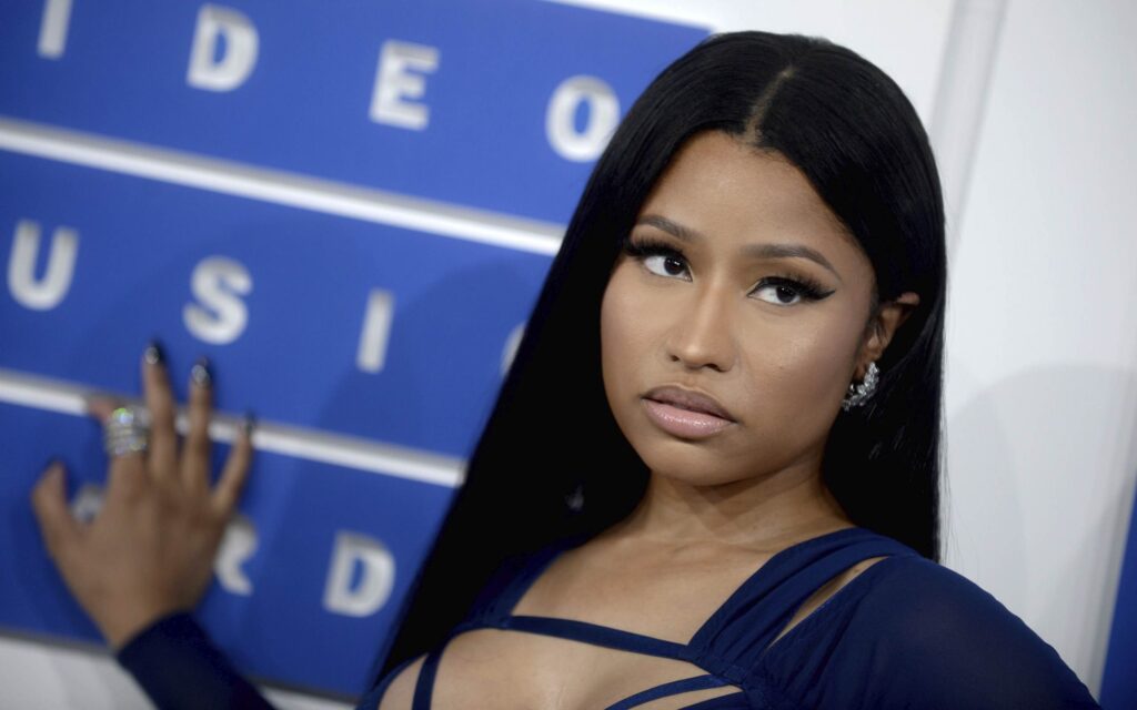 Crossing the Line: Nicki Minaj Exposes the Media Mafia; Posts Private Messages From Reporters Threatening Her Family Members