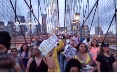 Happening Now: New Yorkers Chant “F**k Joe Biden” as They March on Brooklyn Bridge Against Mandatory Vaccines (VIDEO)