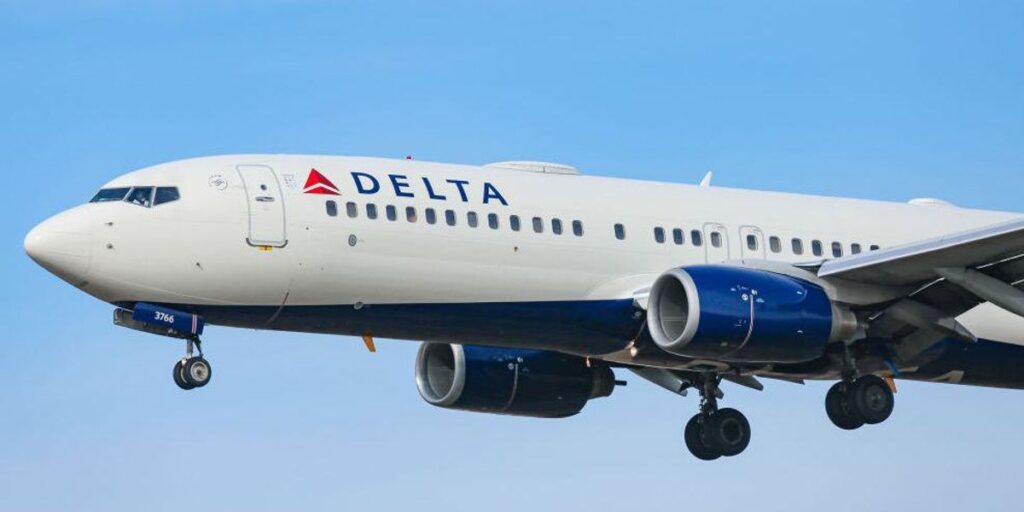 Delta Airlines CEO takes defiant stand against vaccine mandates, praises 'respecting' employees — not forcing them to get vaccinated