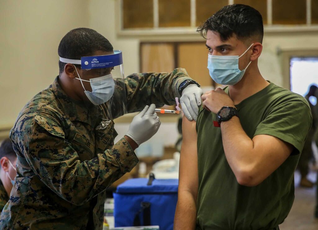 Hundreds of thousands of U.S. troops have not yet complied with vaccine mandate as deadlines near