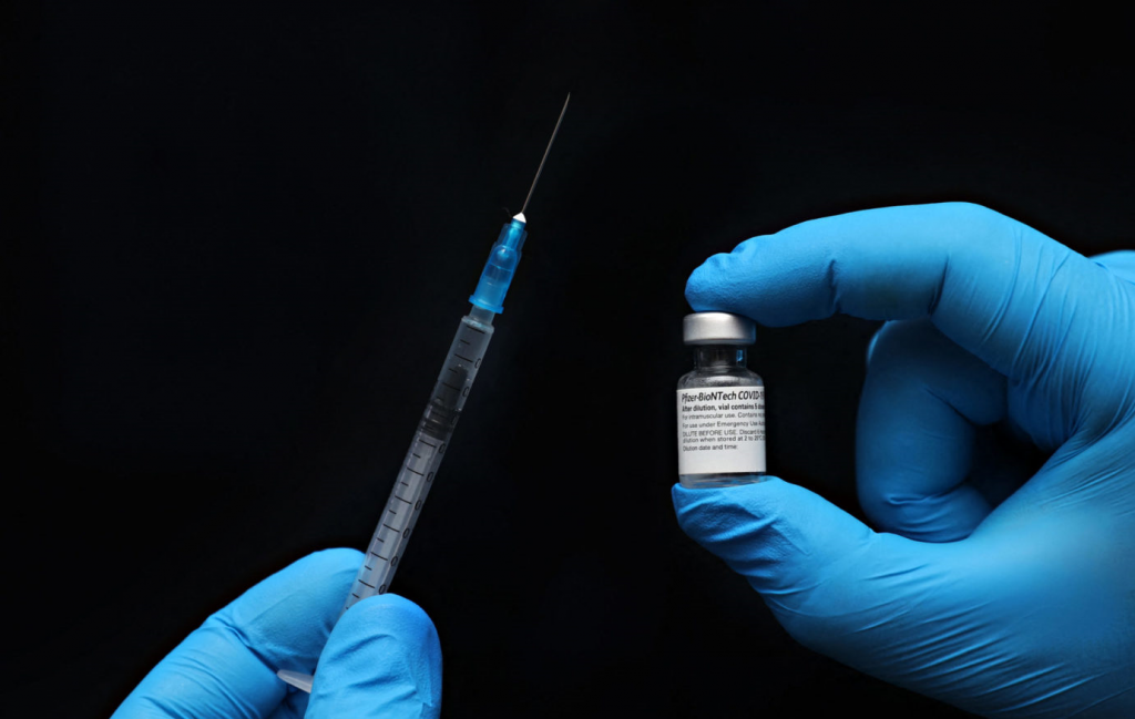 South Africa - Activist takes mandatory vaccine fight to Constitutional Court