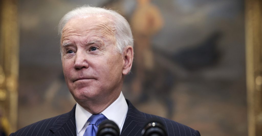 Judge Finds It ‘Puzzling’ That Biden Admin Didn’t Consider ‘Natural Immunity’ for Healthcare Workers; Blocks Mandates to Protect ‘Liberty Interests of the Unvaccinated’