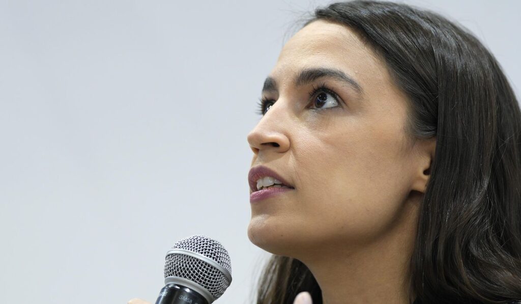 AOC rebuked for doubting smash-and-grab sprees are happening: ‘Tone-deaf and offensive’
