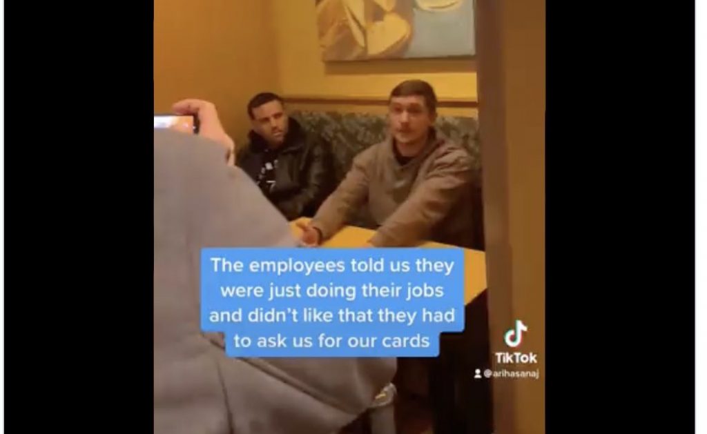 NYC Panera Bread Shuts Down After Protesters Use “MLK Style Sit-In” To Demand They Stop Enforcing Vaccine Card Mandate [VIDEO]