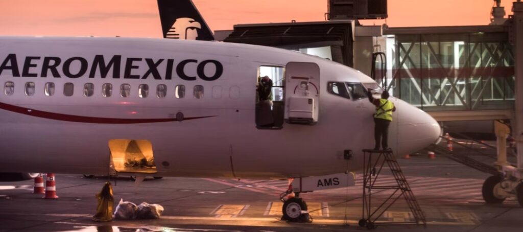 Mexico drops all Covid-19 entry requirements