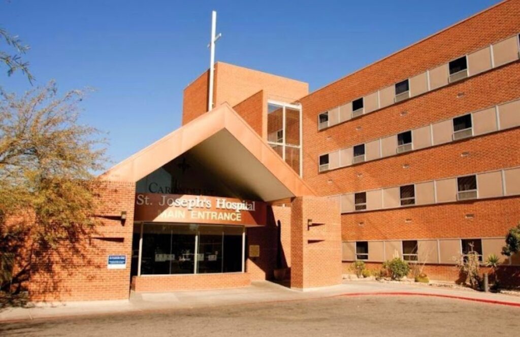 REPORT: People Are Dying In the Hallways and Waiting Room At St. Joseph’s Hospital in Tucson, AZ Due To Staffing Shortages Caused By COVID Restrictions (AUDIO)