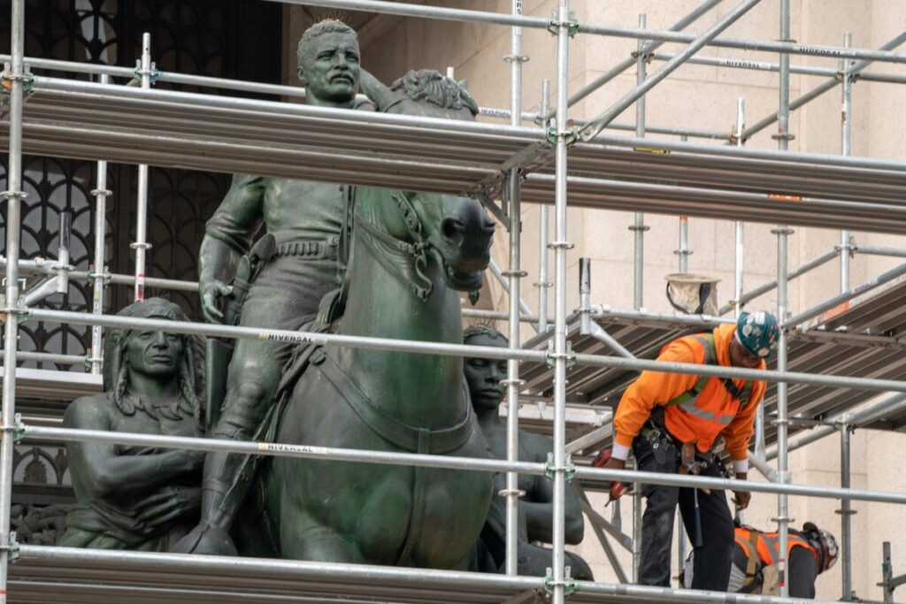Theodore Roosevelt Statue Removed From New York Museum
