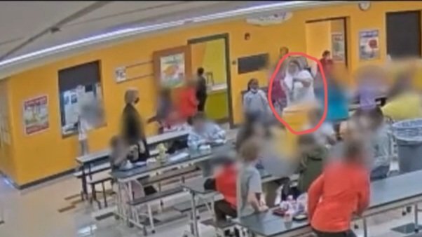 Ohio School Lunchroom Monitor Caught on Camera Bullying and Forcing a 9-Year-Old Student to Eat Food Taken Out of the Garbage As Principal Stood Just Feet Away – (VIDEO)