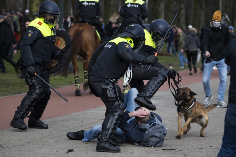 DISGUSTING: Police Use Attack Dogs Against Anti-Lockdown Demonstrators In Netherlands [VIDEO]