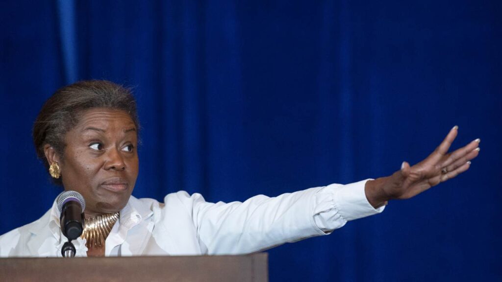 Someone Hid Winsome Sears' Gavel...So She Used Her Patent Leather High-Heeled Shoe