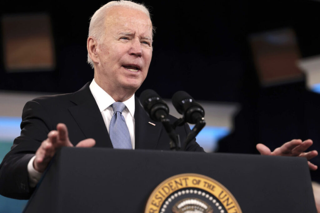 5 States Sue Biden Over Minimum Wage Increase for Federal Contractors