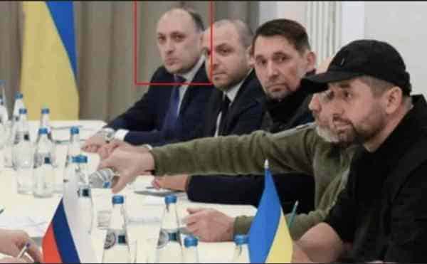 Ukraine Secret Service Kills Ukrainian Negotiator After Alleged Treason