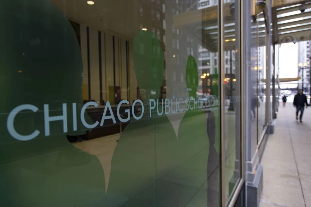 Six Chicago teachers who sued CPS over its COVID-19 vaccine mandate win legal victory