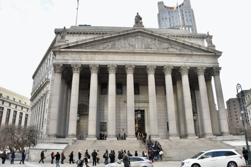 NY State Supreme Court Reinstates Ban on Police Choke Holds During Arrests